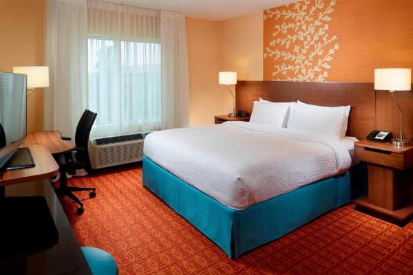 Fairfield Inn & Suites by Marriott Fayetteville North image 12