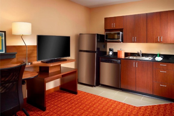 Fairfield Inn & Suites by Marriott Fayetteville North image 14