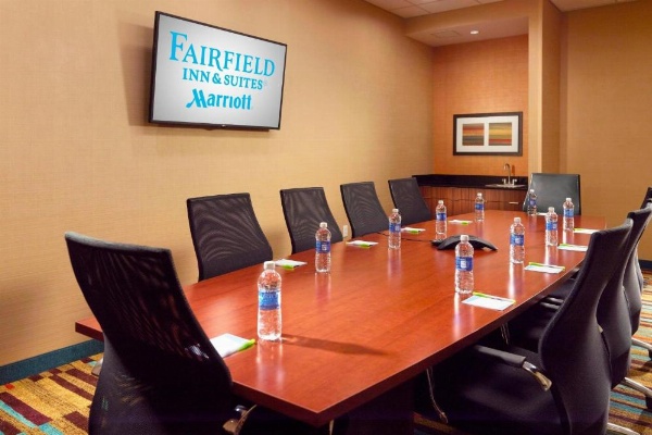 Fairfield Inn & Suites by Marriott Fayetteville North image 21