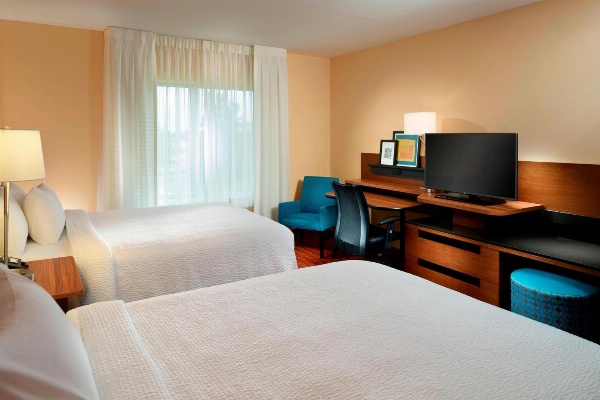 Fairfield Inn & Suites by Marriott Fayetteville North image 6